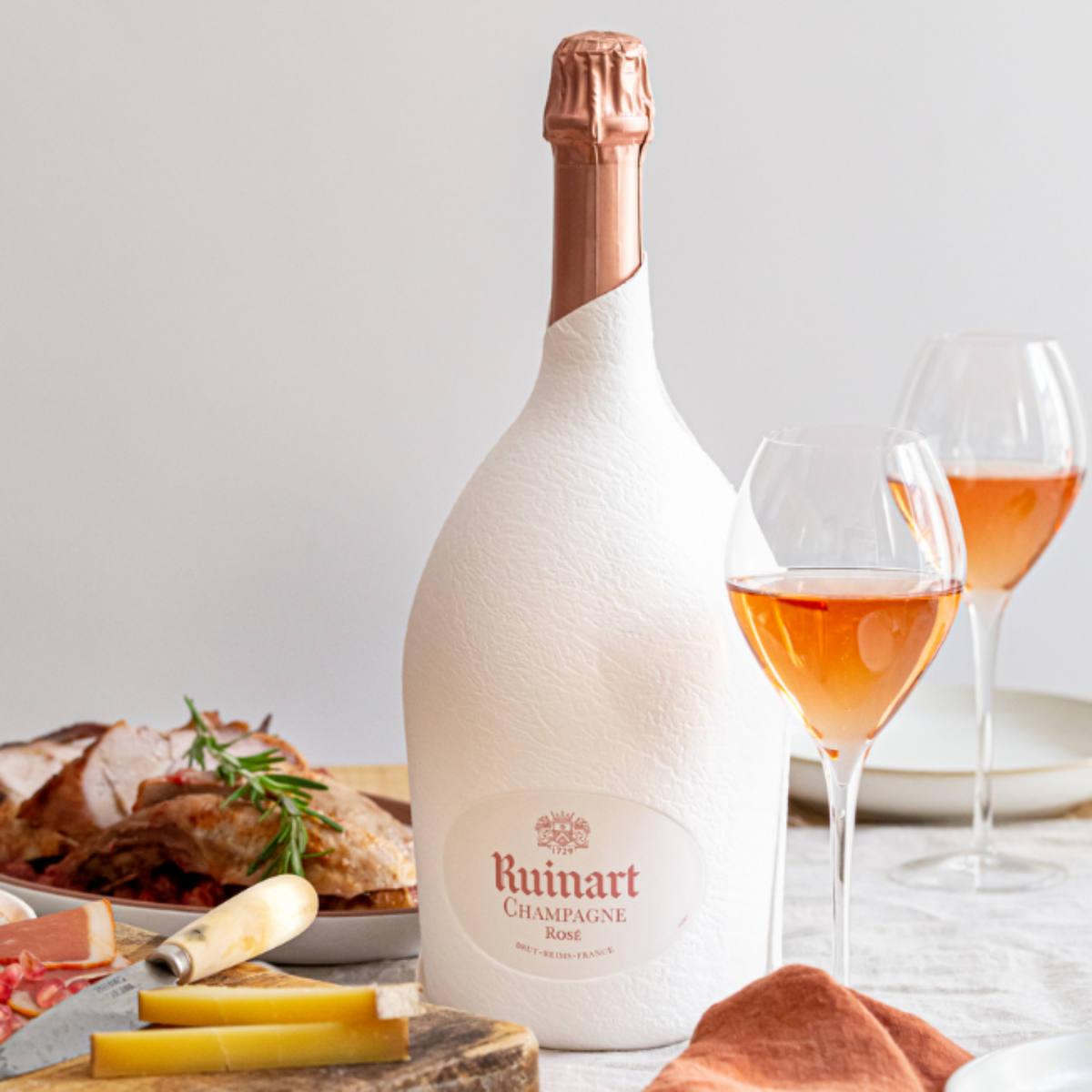 Ruinart Rose - 75CL (With Second Skin)