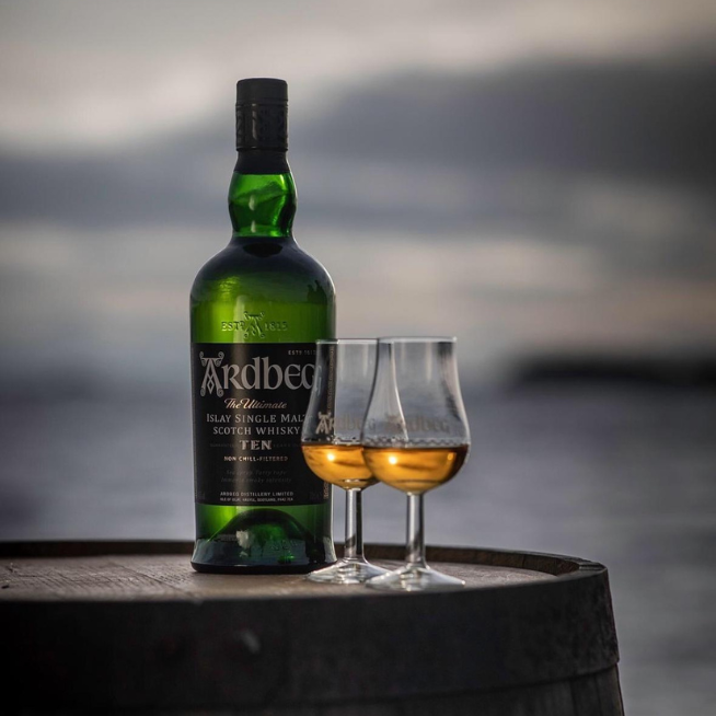 Ardbeg 10YO - 70cl (With Gift Box)
